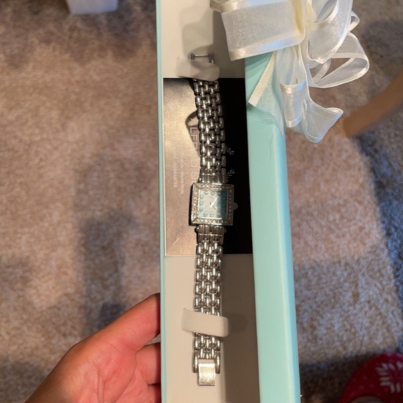 Watch - Picture 3 of 5